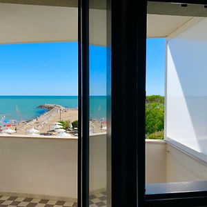 Eurobeach Residence